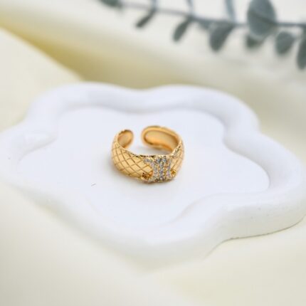 خاتم لون ذهبي من FJ مقاوم لتغير اللون كفالة سنتين ضد تغير اللون