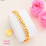 سوار بلدي للأطفال مع تعليقة ليرة للأطفال لون ذهبي من FJ مقاوم لتغير اللون كفالة سنتين ضد تغير اللون