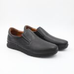 ⁦حذاء كاجوال طبي جلد بدون رباط للرجال لون أسود⁩ - الصورة ⁦5⁩