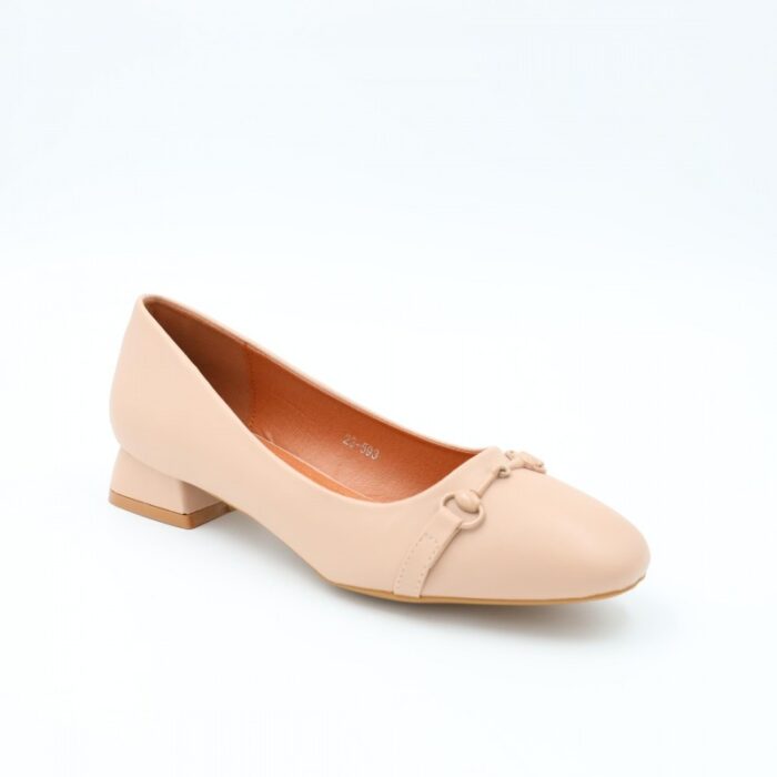 ⁦كندرة جلد كعب للنساء لون بيج⁩ - الصورة ⁦2⁩