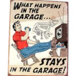 ⁦ديكور لوحة معدنية - What Happens in The Garage⁩ - الصورة ⁦2⁩
