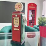 ⁦حصالة معدنية أنتيكا على شكل مضخة بنزين⁩ - الصورة ⁦2⁩