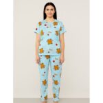 بيجامة ستاتية لون أزرق اشكال ملون بنطلون وبلوزة نص كم