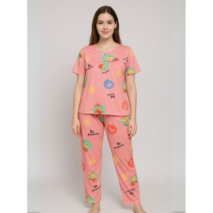 103386531_6878123a4fc2c بيجامة ستاتية لون زهري اشكال ملون بنطلون وبلوزة نص كم - الصورة 1