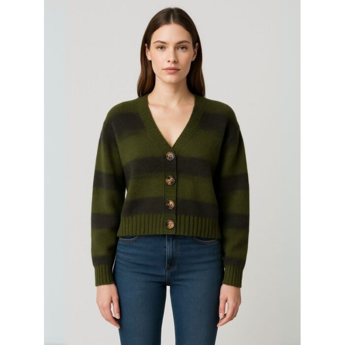 ⁦جاكيت صوف للنساء لون أخضر و أسود⁩ - الصورة ⁦1⁩