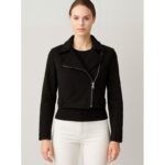 جاكيت شتوي للنساء لون أسود