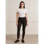 ⁦بنطال ضيق لون أسود⁩ - الصورة ⁦2⁩