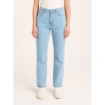 بنطال جينز للنساء لون أزرق فاتح