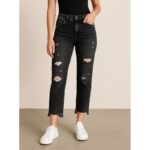 بنطال جينز للنساء لون أسود