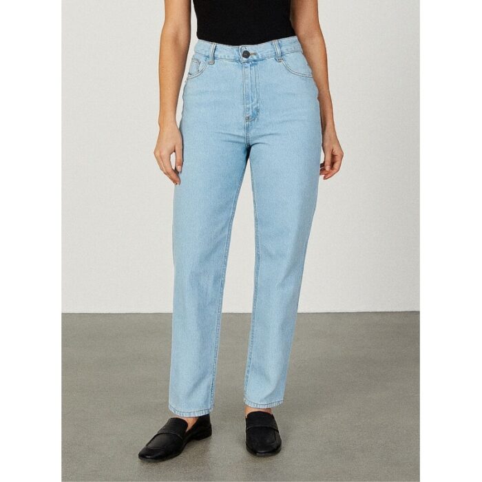 103386823_688a0baa0c2fe بنطال جينز للنساء لون أزرق فاتح - الصورة 1