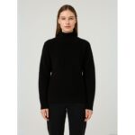 بلوزة صوف للنساء لون أسود