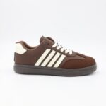 ⁦حذاء رياضي شبابي لون بني وبيج⁩ - الصورة ⁦3⁩