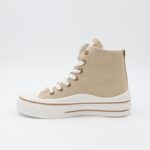 ⁦حذاء كاجوال ساق طويل ستاتي لون بيج فاتح وأبيض⁩ - الصورة ⁦4⁩