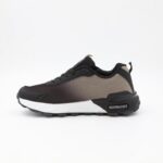 ⁦حذاء رياضي للرجال لون كاكي وأسود⁩ - الصورة ⁦4⁩