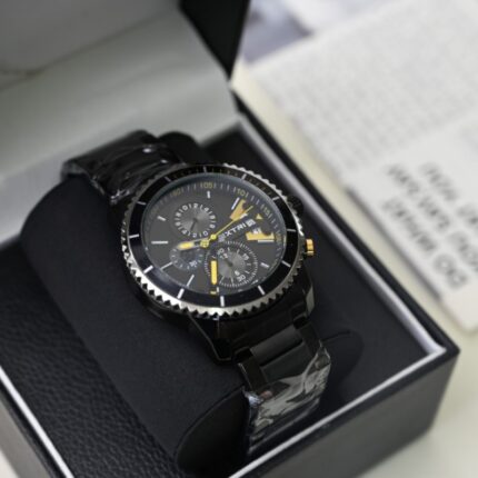 ساعة رجالي EXTRI مع اطار بالثواني و عقارب ذهبي لون أسود