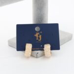 حلق عريض كرستال ذهبي لون فضي كفالة سنتين ضد تغير اللون