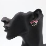 ⁦حلق تقيل ورد مع زركون لون ذهبي كفالة سنتين ضد تغير اللون⁩ - الصورة ⁦3⁩