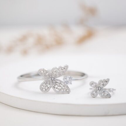 سوار و خاتم بنجل فراشة مع زركون لون فضي كفالة سنتين ضد تغير اللون