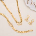 طقم جنزير - ماركة لون ذهبي كفالة سنتين ضد تغير اللون