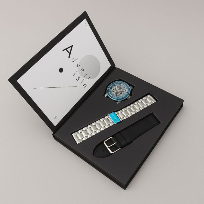 ⁦ساعة معدنية رجالية مع قشاط عدد 2 لون فضي⁩ - الصورة ⁦2⁩