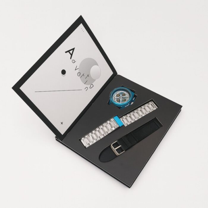 ⁦ساعة معدنية رجالية مع قشاط عدد 2 لون فضي⁩ - الصورة ⁦3⁩