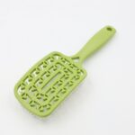 فرشاة شعر لون أخضر