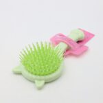 ⁦مشاطة أطفال مع مرآة⁩ - الصورة ⁦3⁩