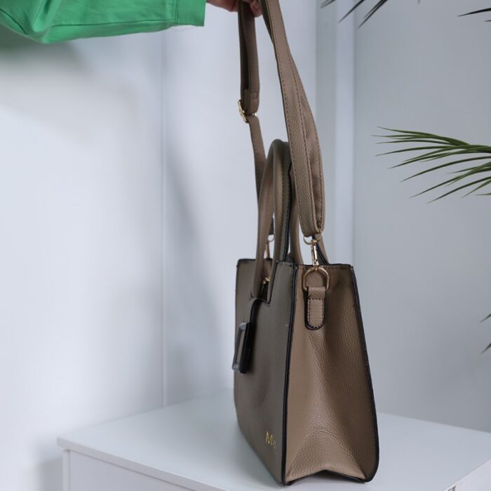 10333978_68ab83fca36a5 شنطة كتف لون بيج - الصورة 1