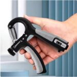 ⁦أداة لتقوية قبضة اليد والرسغ وتمرين عضلات الذراع على شكل حرف R قابلة للتعديل من 5 الى 60 كيلوغرام- مع شاشة LCD وعدّاد لمراقبة أداءك⁩ - الصورة ⁦2⁩