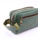 ⁦حقيبة كروس جلد حجم 22×14 سم لون أخضر⁩ - الصورة ⁦4⁩