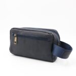 ⁦حقيبة كروس جلد حجم 22×14 سم لون كحلي⁩ - الصورة ⁦5⁩