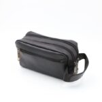 ⁦حقيبة كروس جلد حجم 22×14 سم لون أسود⁩ - الصورة ⁦3⁩