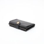 ⁦محفظة بطاقات صراف آلي جلد للجنسين لون أسود⁩ - الصورة ⁦3⁩