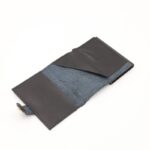 ⁦محفظة بطاقات صراف آلي جلد للجنسين لون أسود⁩ - الصورة ⁦4⁩