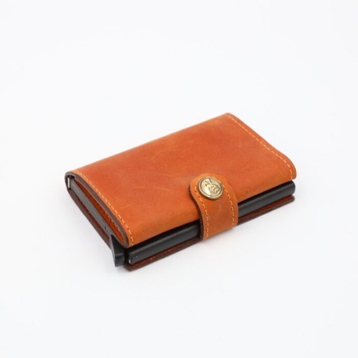 ⁦محفظة بطاقات صراف آلي جلد للجنسين لون عسلي⁩ - الصورة ⁦2⁩