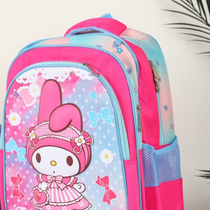 ⁦شنطة دزني مع مقلمة 35*32 سم⁩ - الصورة ⁦2⁩