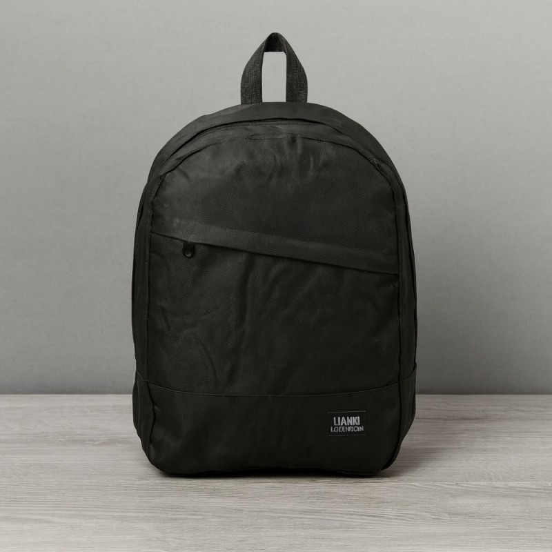 ⁦حقيبة مدرسية للثانوية لون أسود 43*37 سم⁩ - الصورة ⁦1⁩