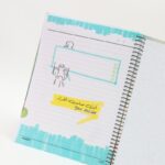 ⁦دفتر ملاحظات موضوعين لون أصفر 80 صفحة أبعاده 16.6*23 سم⁩ - الصورة ⁦3⁩