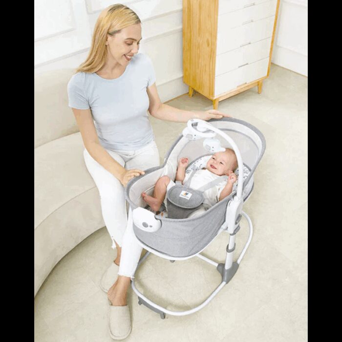 ⁦كرسي هزاز متعدد الوظائف للأطفال لون رمادي⁩ - الصورة ⁦2⁩