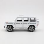 ⁦لعبة وتحفة جيب مرسيدس جي كلاس روفر لون أبيض⁩ - الصورة ⁦7⁩