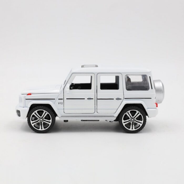 ⁦لعبة وتحفة جيب مرسيدس جي كلاس روفر لون أبيض⁩ - الصورة ⁦7⁩