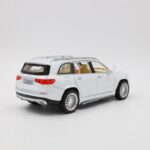 ⁦لعبة وتحفة سيارة مرسيدس لون أبيض⁩ - الصورة ⁦3⁩