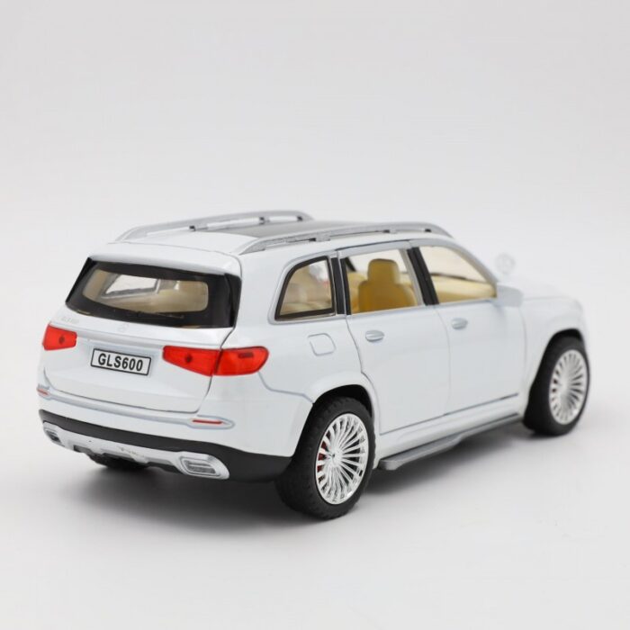 ⁦لعبة وتحفة سيارة مرسيدس لون أبيض⁩ - الصورة ⁦4⁩