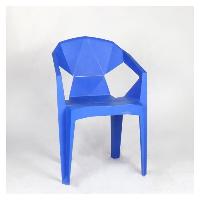 103387658_689c49e0260d8 كرسي أطفال بلاستيك بتصميم ديزني لون أزرق - الصورة 1