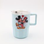 مج ديزني مع مصاصة