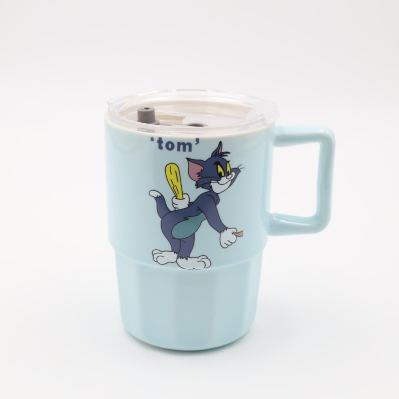 ⁦مج ديزني مع مصاصة⁩ - الصورة ⁦1⁩