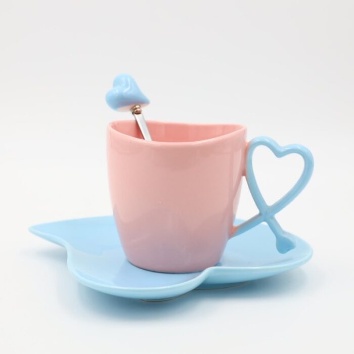 103387887_68a17993edc06 مج بورسلان لون زهري وأزرق مع صحن وملعقة - الصورة 1