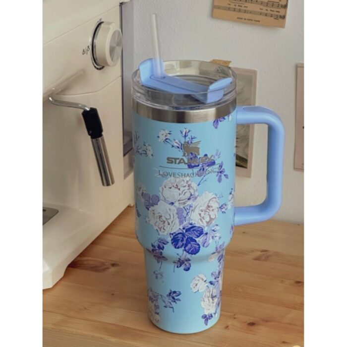 103387897_68a179ad3fed7 مطرة ماء - الصورة 1