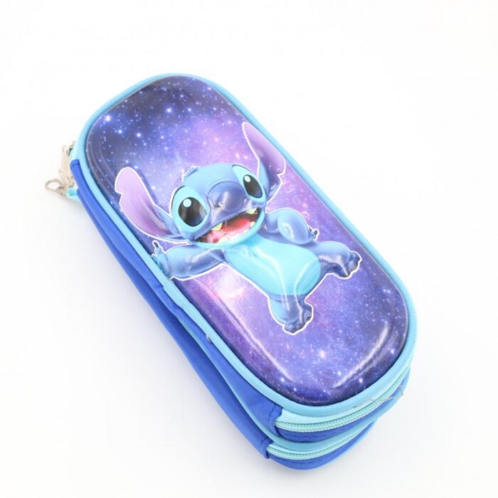 103387967_68a17a42b301f مقلمة بتصميم ستيش مقاس 23.5×10 سم لون أزرق - الصورة 1