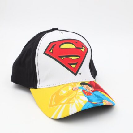 طاقية ولادي واقية من الشمس برسمة سبايدر مان لون أسود